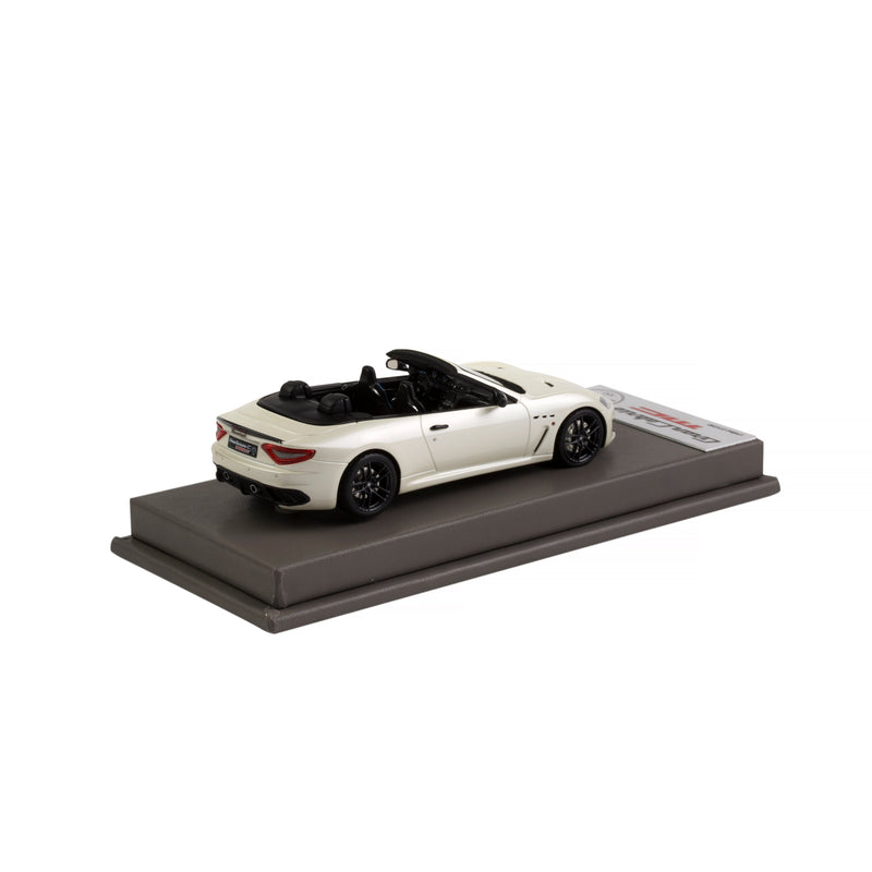 1:43 GranCabrio MC Centennial Edition Bianco Birdcage