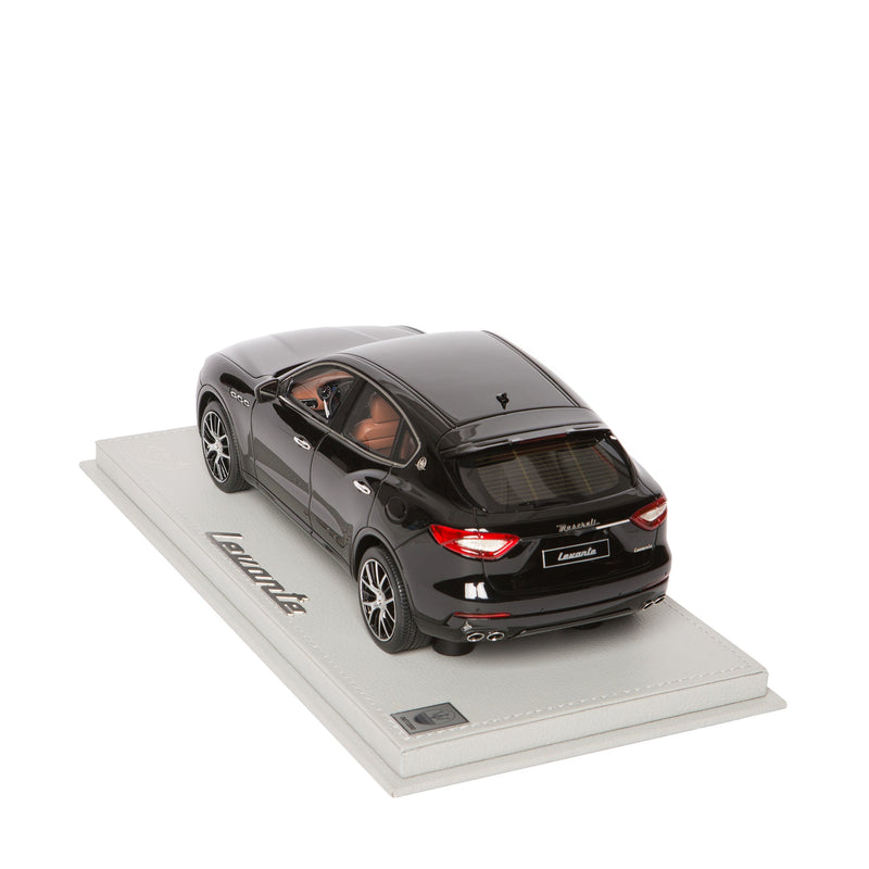 1:18 Levante Black