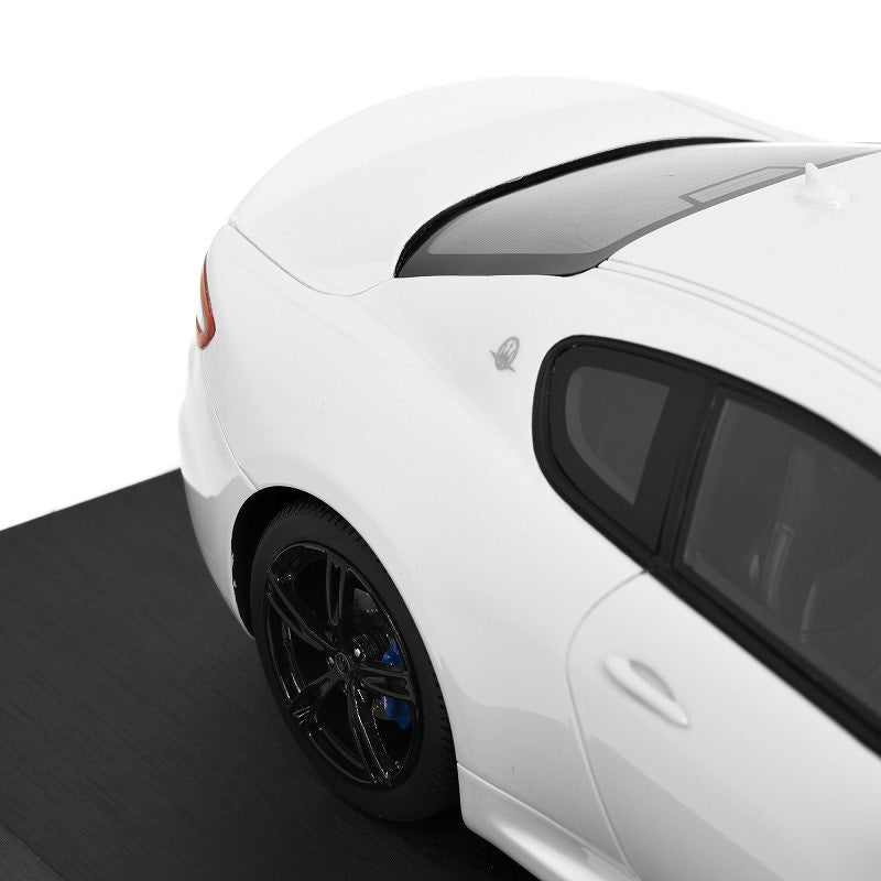 1:18 Granturismo white TSM – Maseratistore