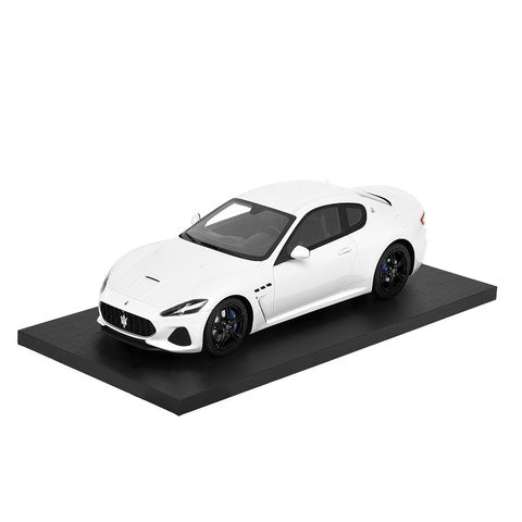 1:18 Granturismo white TSM